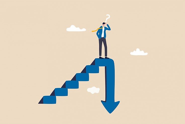 Foto In fallenden Immobilienm�rkten ist es schwieriger, eine Immobilie zu verkaufen. Hier sind die zwei wichtigsten Punkte, die bei einem Immobilienverkauf in einem fallenden Markt ber�cksichtigt werden sollten.