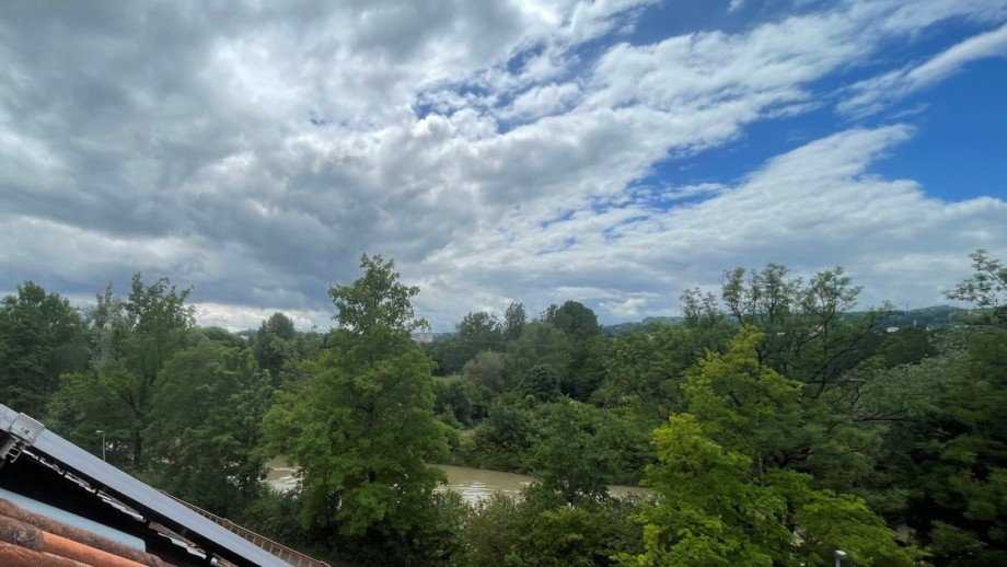 Ausblick Dachfenster Richtung Basilika Dachgeschosswohnung Kempten