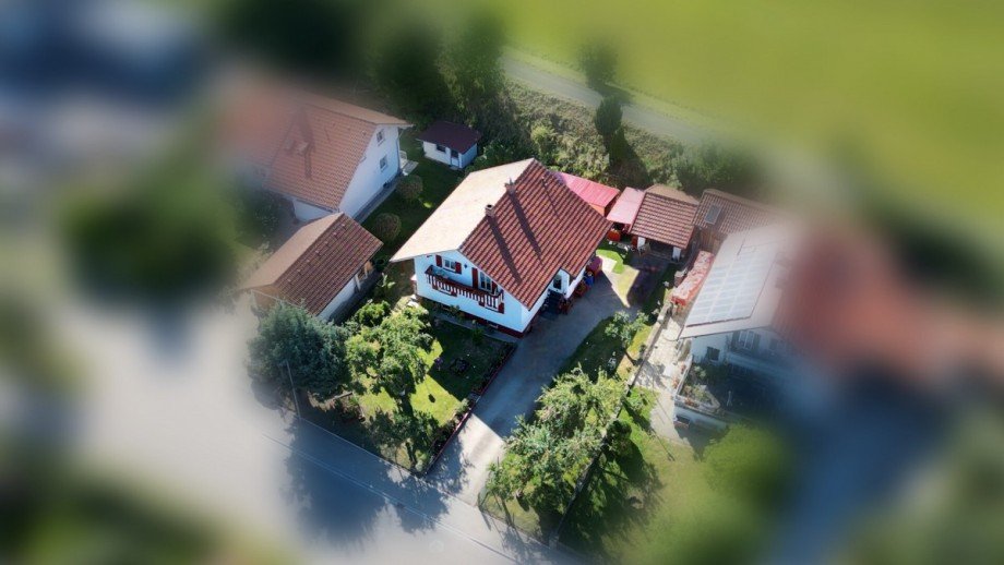 Vogelperspektive Zweifamilienhaus Wiggensbach