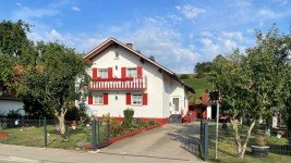 Hauptbild 1-/2-Familien-Haus: Ihr Zuhause in Ermengerst - mit Platz für Generationen - Schöner Garten.