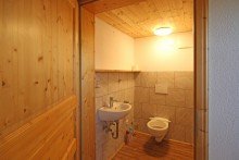 WC Einliegerwohnung VERKAUFT: Bauernhaus mit Potenzial oder Abriss und Neubau?