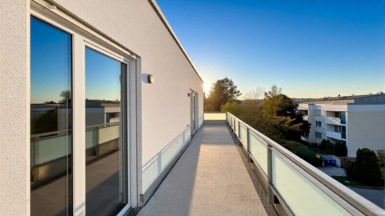 Dachterrasse Kaufbeuren Etagenwohnung Neubau Erstbezug: Top moderne 2-Zimmer-Etagenwohnung mit gro�er Dachterrasse und hohem Wohnkomfort!